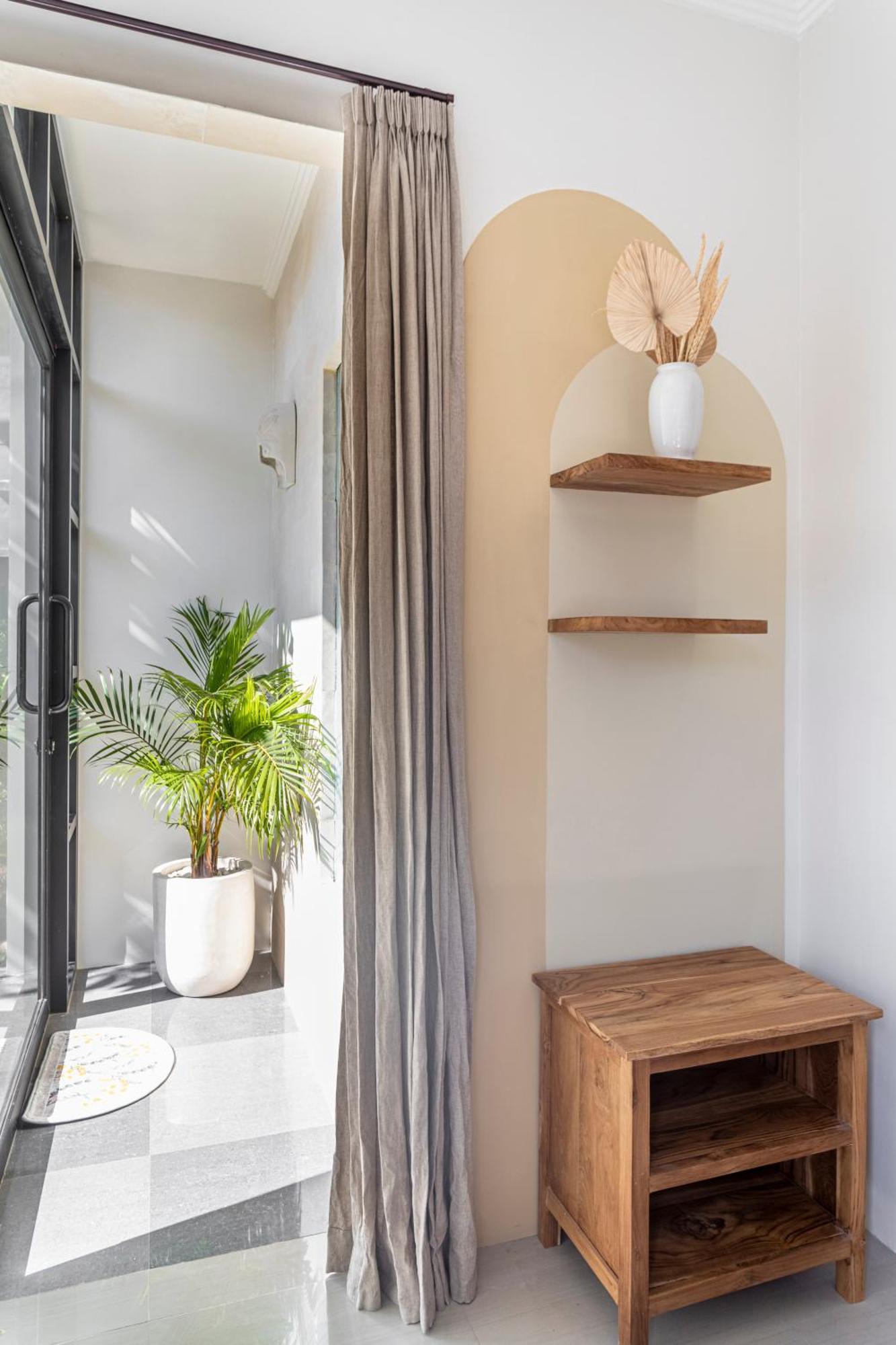 Designer Studio Emy Sanur Экстерьер фото